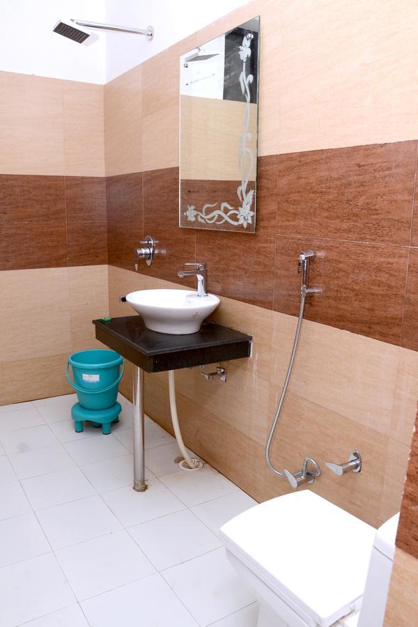 Hotel Pratap Regal Bharatpur Kültér fotó